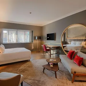 4* Otel Nh Collection Porta Nuova