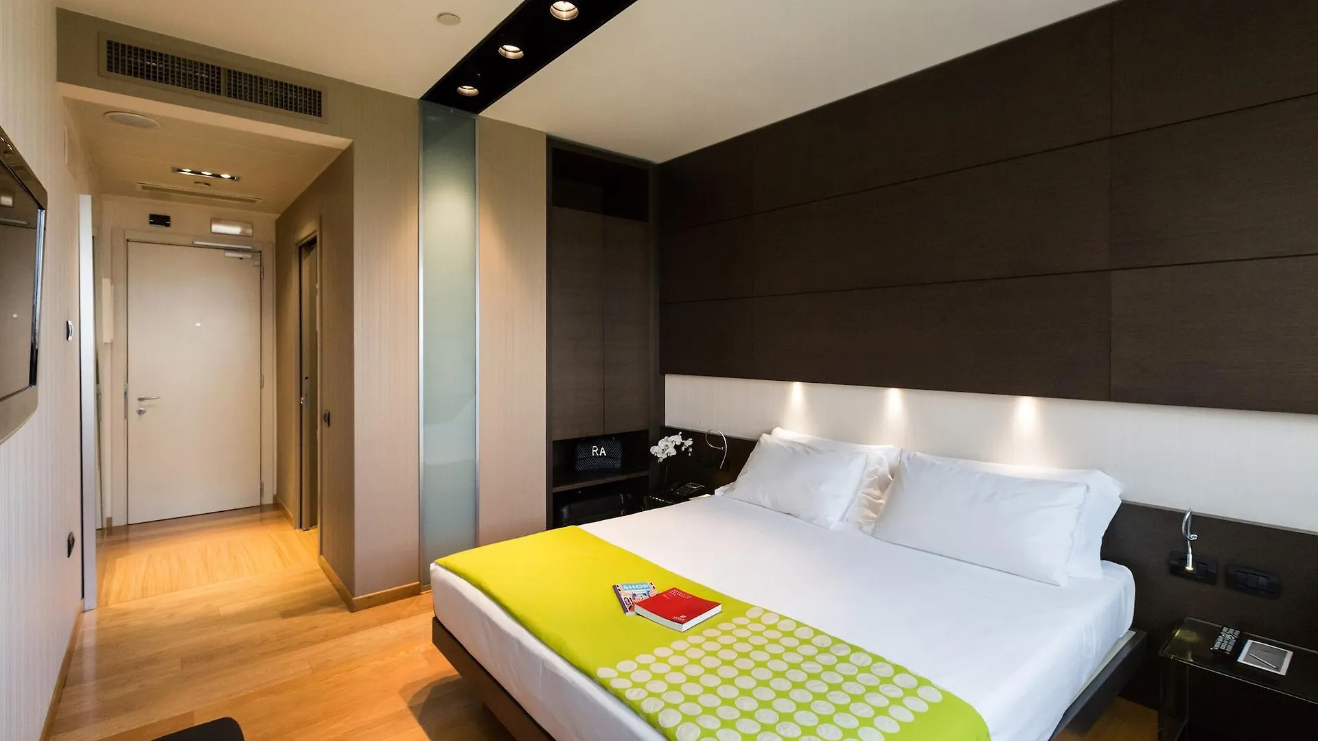 Best Western Plus The Hub Hotel Milano 4*,