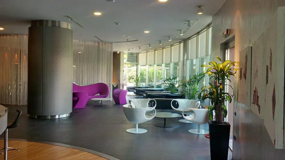 Best Western Plus The Hub Hotel Milano 4*,