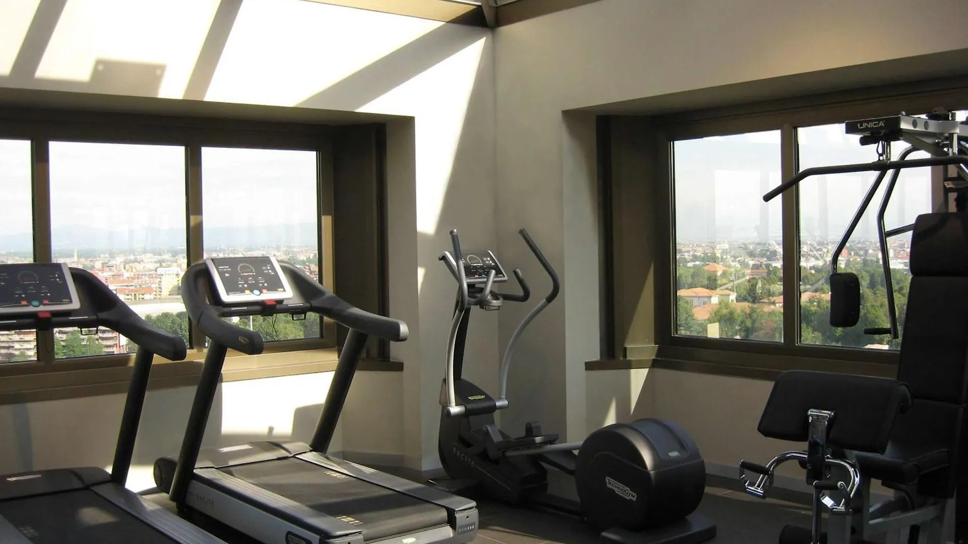 Best Western Plus The Hub Hotel Milano 4*,  Italien
